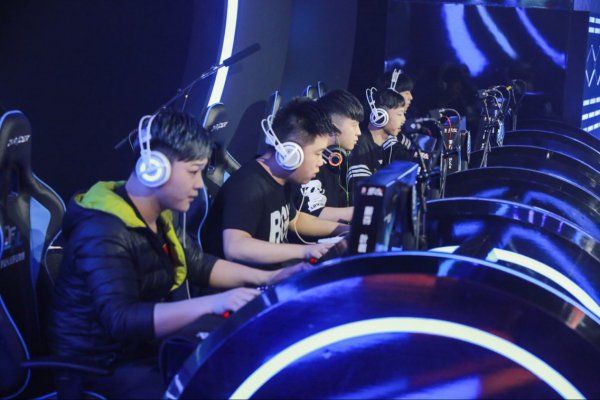 界赛舞台 界赛舞台