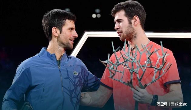 与队友完成 与队友完成